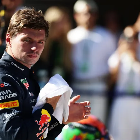 Max Verstappen contra 100 pilotos amateurs: dónde ver la carrera de kartings