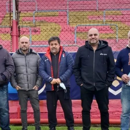 Deportivo Español denunció a Caruso Lombardi: la acusación y el vínculo con Cositorto