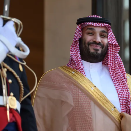 Arabia Saudita vincula su salto nuclear a tecnología de EE.UU. y controles del OIEA