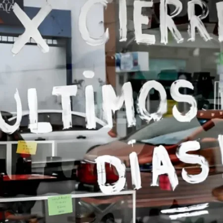 "Funeral" PyME: advierten por una ola de cierres de 40.000 empresas más