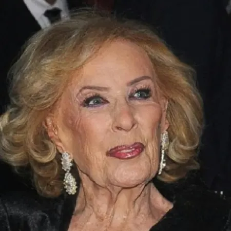 ¿Cuándo iba a volver Mirtha Legrand a la conducción de su programa tras su internación?