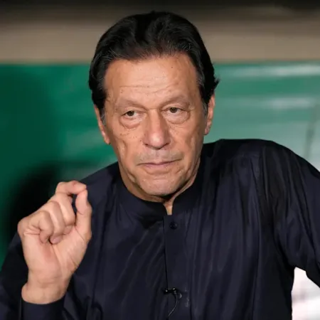 Pakistán se prepara para la marcha por Imran Khan del 27 de septiembre