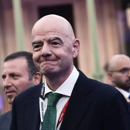 La última jugada de Infantino para destrabar la crisis y ganar la reelección en FIFA