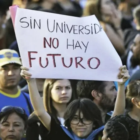 Docentes universitarios paran otra vez: qué reclaman y cómo sigue el plan de lucha
