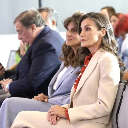 Letizia y Dina Mired ponen a los pacientes en el centro de la investigación del cáncer