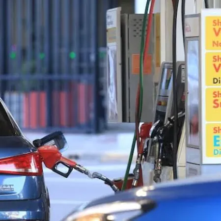 Naftas y gasoil subieron hasta 5%: el impuesto que podría sumar más de $200 por litro