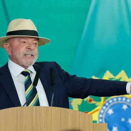 Luiz Inácio Lula da Silva prohíbe las apuestas online a nueve días de la elección