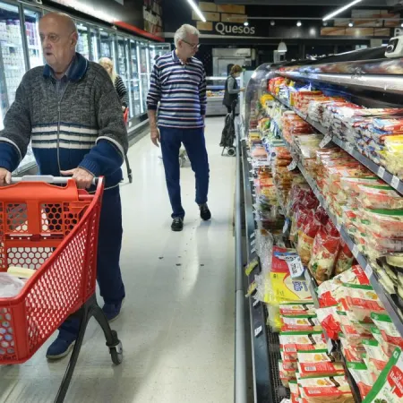 Tensión en los bolsillos: la suba de alimentos complica la desinflación
