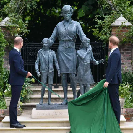 El dilema de William y Harry ante los documentales por los 30 años de Diana