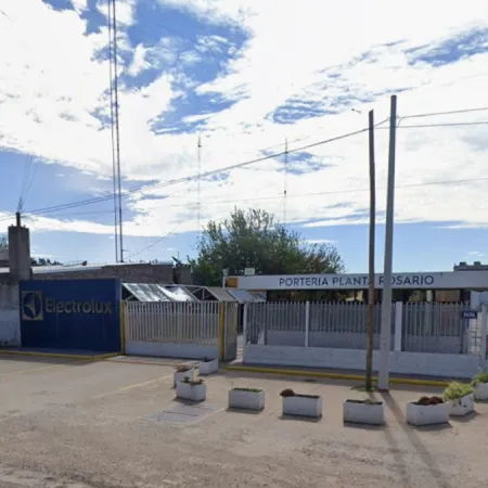 Suspenden los despidos en Electrolux: dictaron la conciliación obligatoria