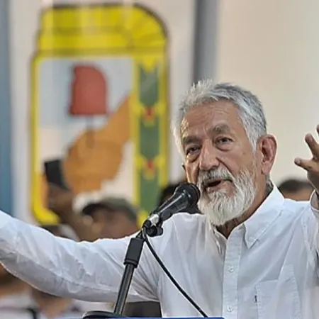 ¿Favoritismo en San Luis?: la disputa entre Rodríguez Saá y Poggi por 81 casas