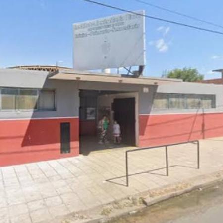 Tensión en La Matanza: un alumno llevó un arma al colegio y se le disparó