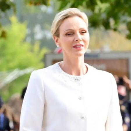 Por qué Charlene de Mónaco pudo vestir de blanco frente al papa León XIV