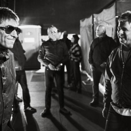 Oasis, Noel y Liam Gallagher en alerta por una subasta de cintas inéditas en Londres