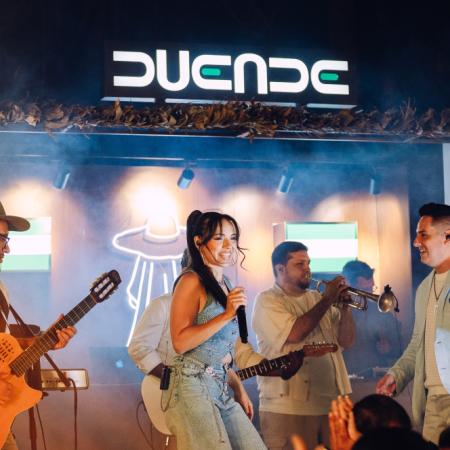 De Santa Cruz a la pista: Duende transforma dos himnos en cumbia bailable