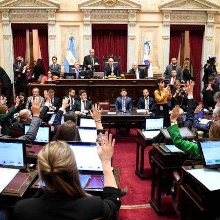 La condición que cambió los planes de Milei y abrió una nueva pelea en el senado