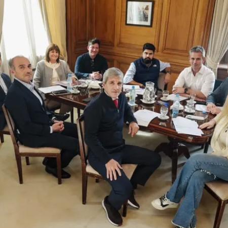 Malvinas y Congreso: el plan del Gobierno para acelerar su agenda en septiembre