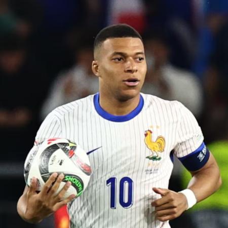Intentaron secuestrar a Kylian Mbappé y a otros veinticinco famosos en Francia