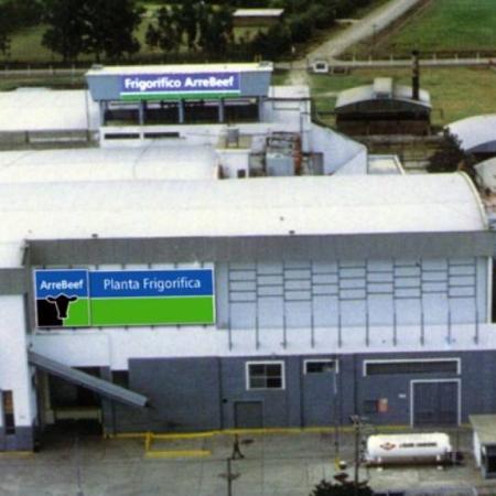 Alarma en Pérez Millán por los 400 cesanteados de ArreBeef: “El pueblo está parado"