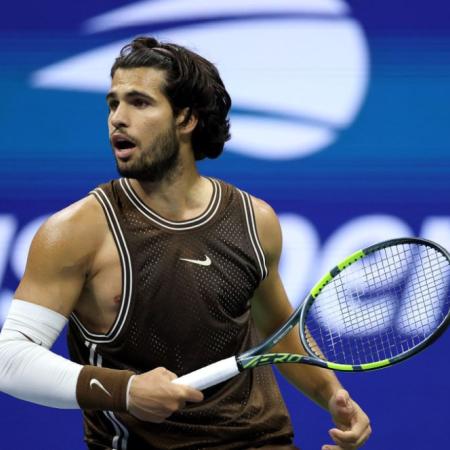 Alcaraz sigue imparable tras la lesión: venció a Paul y ya está en cuartos del US Open