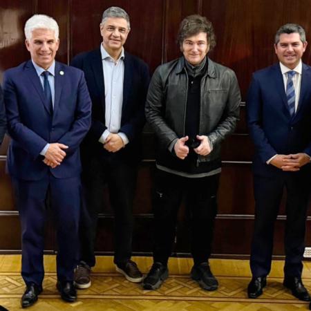 La encuesta que enciende una alarma para Milei y muestra una amplia ventaja en Chubut