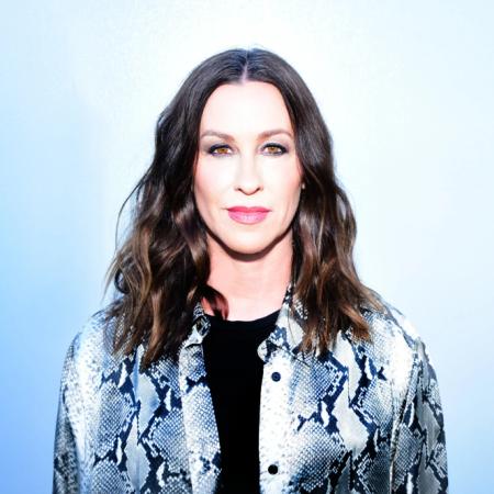 Del aeropuerto al tribunal: la trama que puso a Alanis Morissette contra su exmánager