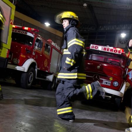 Sirenazo de los Bomberos Voluntarios contra Monteoliva: qué le reclaman