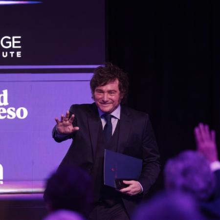 Milei habló del anuncio de Messi en pleno discurso: qué comparación hizo