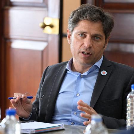 Paritaria bonaerense: cuánto debe ofrecer Kicillof para ganarle a la inflación