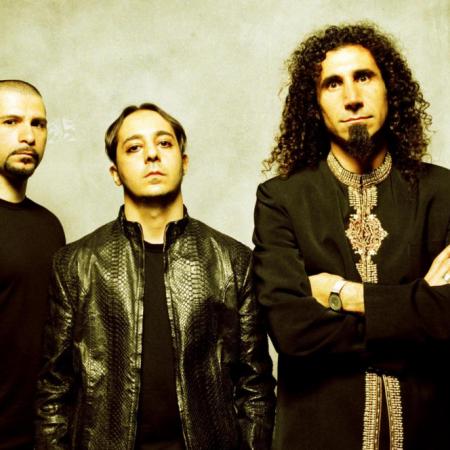 System of a Down revive Toxicity con vinilos raros y material para coleccionistas