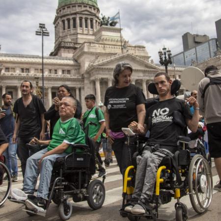 ANMAT quitó exenciones en medicamentos importados: golpe a pacientes con CUD