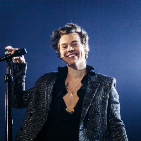 La reacción de Harry Styles en la calle: una lección de calma frente a un fan insistente