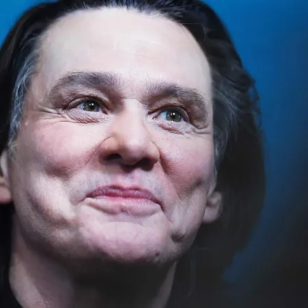 Jim Carrey se casó en secreto con una mujer 32 años menor: quién es su esposa