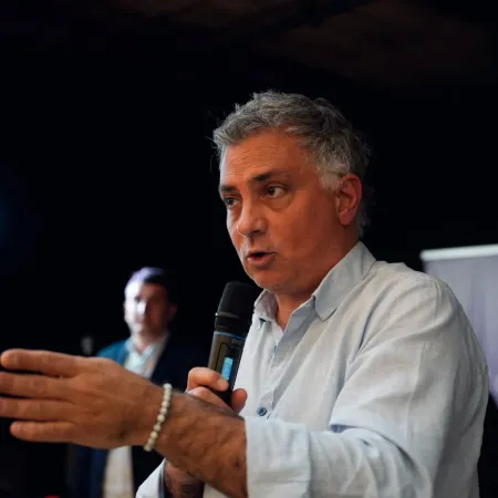 Reelección de intendentes: el fuerte mensaje de LLA que impacta en el peronismo