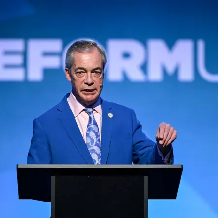Un acusado de asesinato habría preparado actos terroristas contra Nigel Farage