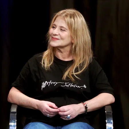 Qué aprendió Emilia Mazer para alternar teatro, docencia y escritura sin frenarse