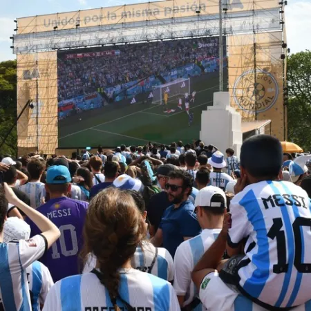 Lionel Messi juega su último partido con la Selección Argentina: hora, TV, rival y los shows de la despedida