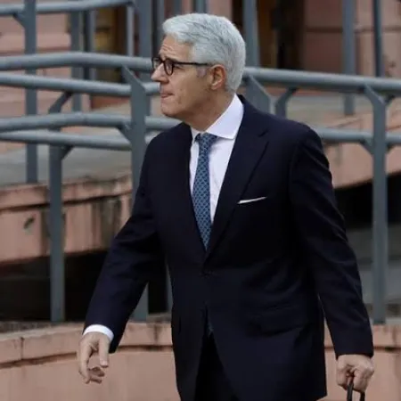 Quién es Alberto Ades, el economista de Wall Street que expuso ante Milei y su Gabinete