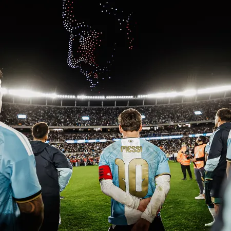 El regalo del árbitro, un desmayo y el show del final: las perlitas que dejó la despedida de Messi