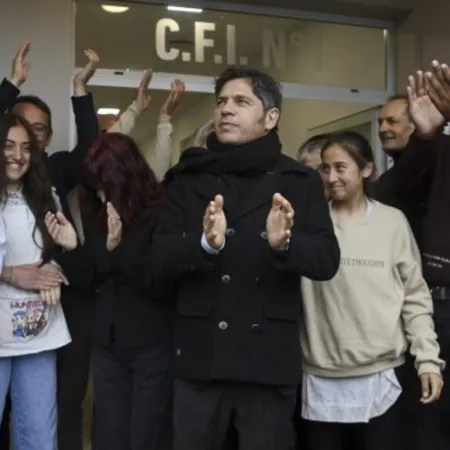 Kicillof respondió a LLA por la falta de agua: “Esta gente no tiene cara”