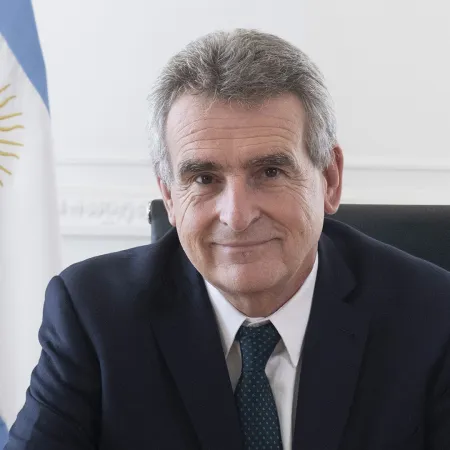Unión por la Patria pone el foco en Rosario: Agustín Rossi y el debate por las deudas