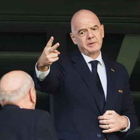 Polémica por el supuesto segundo sueldo de Infantino: qué respondió la FIFA