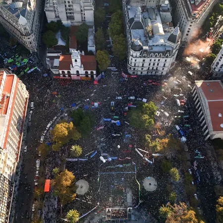 5º Marcha Federal Universitaria: ¿cuánto deberían aumentar los salarios según la Ley?