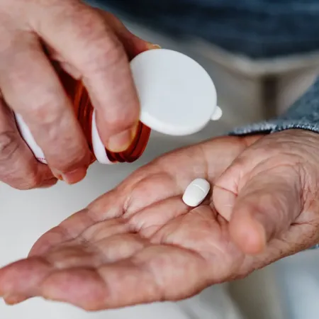 Chau 128 medicamentos esenciales: ahora el Gobierno se concentrará solo en 6 fármacos