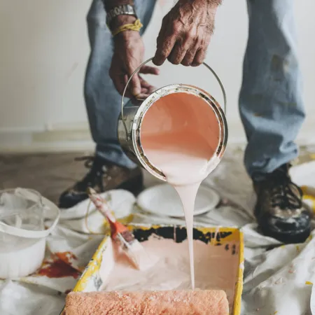 La OMS lleva el control del plomo de las pinturas a los utensilios y baterías