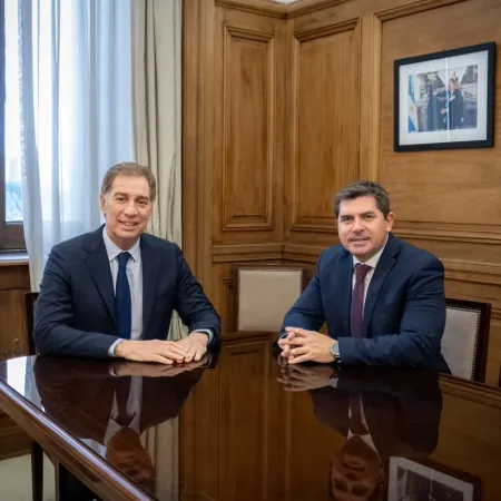 Santilli repasó obras con Orrego y prepara una semana de agenda política y energética