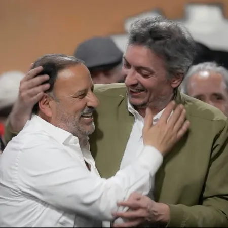La Cámpora se apoya en Quintela para marcar diferencias con Kicillof y agitar la interna