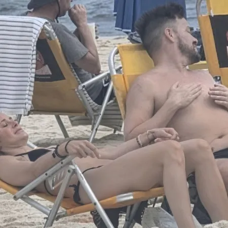 Quién es el hombre que fotografiaron junto a Julieta Prandi en Brasil tras su separación