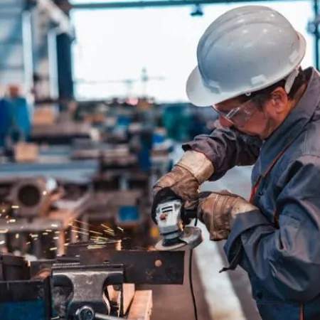 Industria en crisis: el 54% de las empresas no logra producir más por falta de demanda