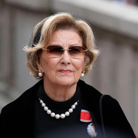 La reina Sonja vuelve al exterior con un nuevo rol tras la muerte de Harald V